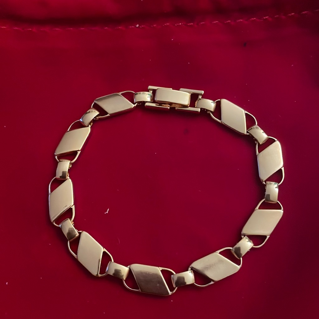 18karats Gold Filled Bracelet
